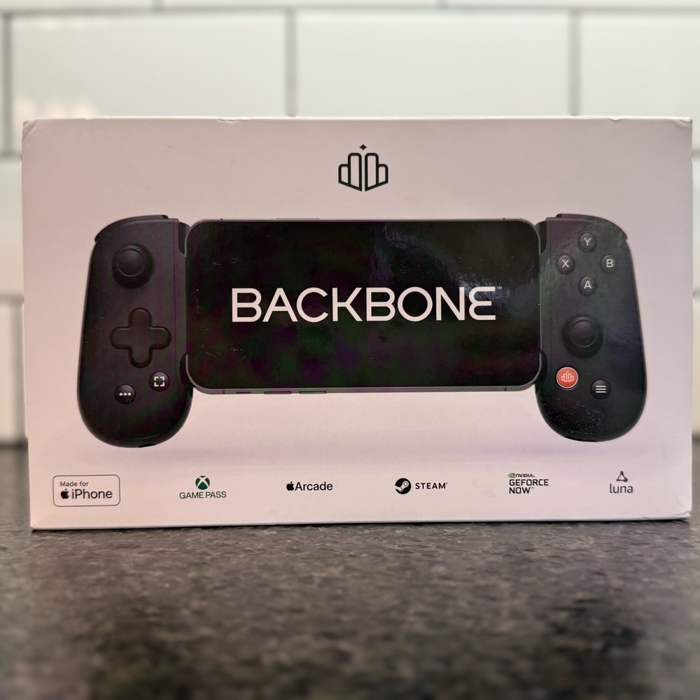 Backbone Xbox Controller for iPhone (Lightning Cable)